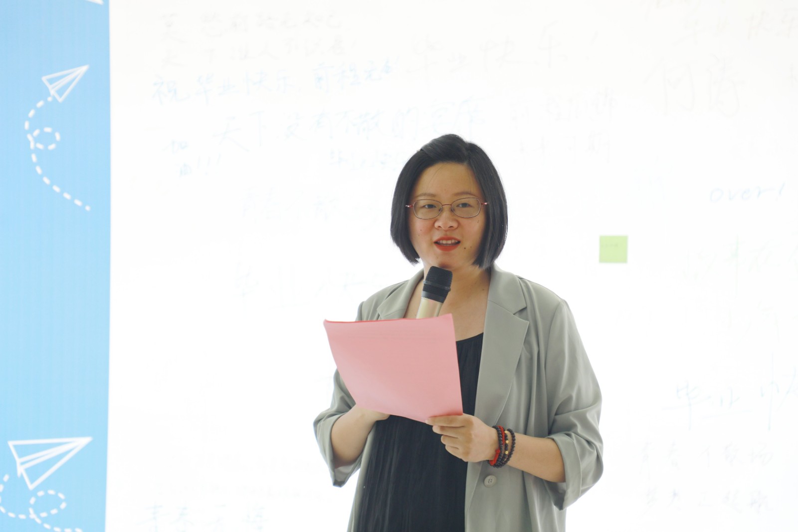 MEITU_20250620_143222176(1).jpg MEITU_20250620_143222176(1).jpg